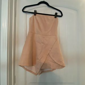 Impeccable Pig - light pink romper - worn twice